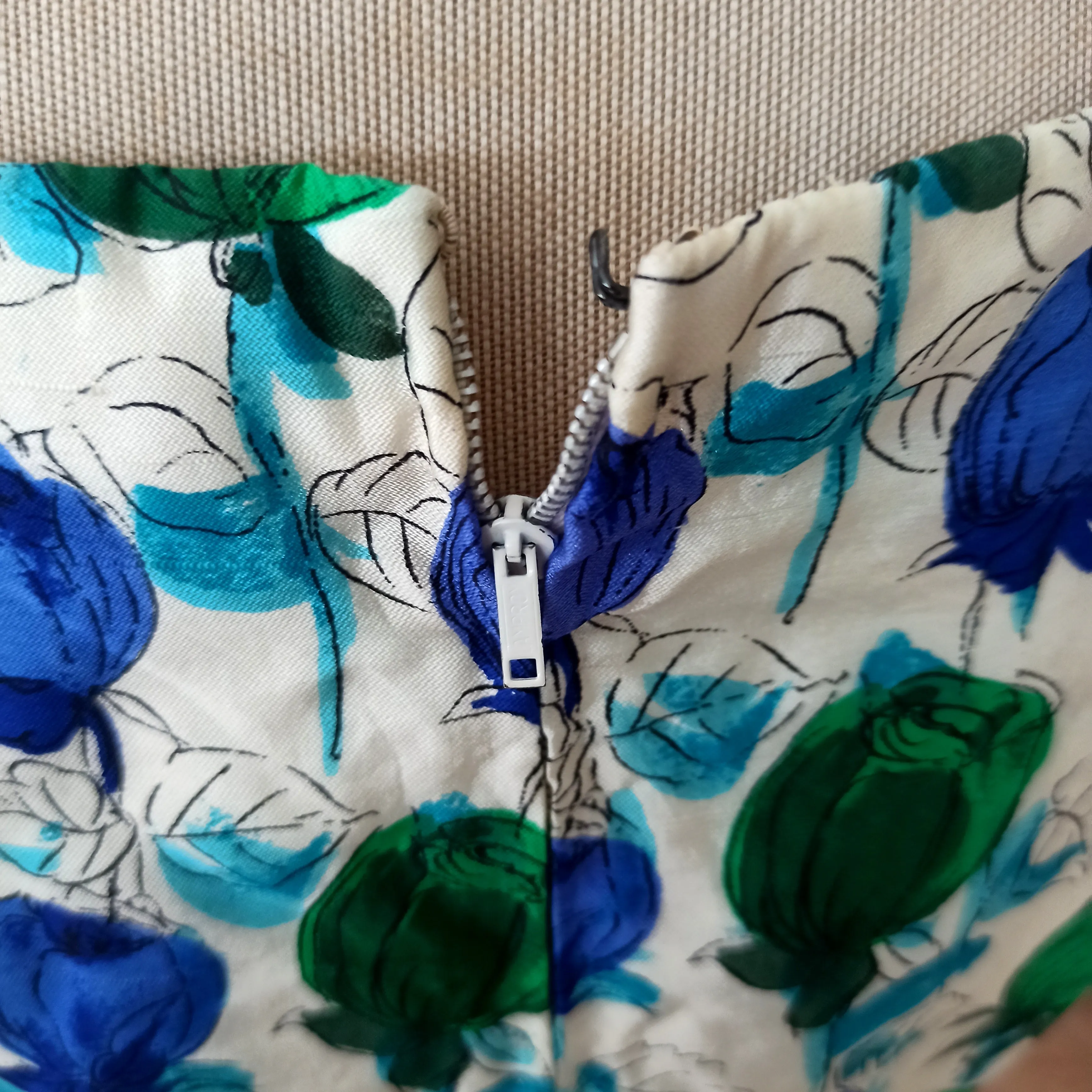 1950s 1960s - Stunning Roseprint Silk Dress - W26 (66cm)