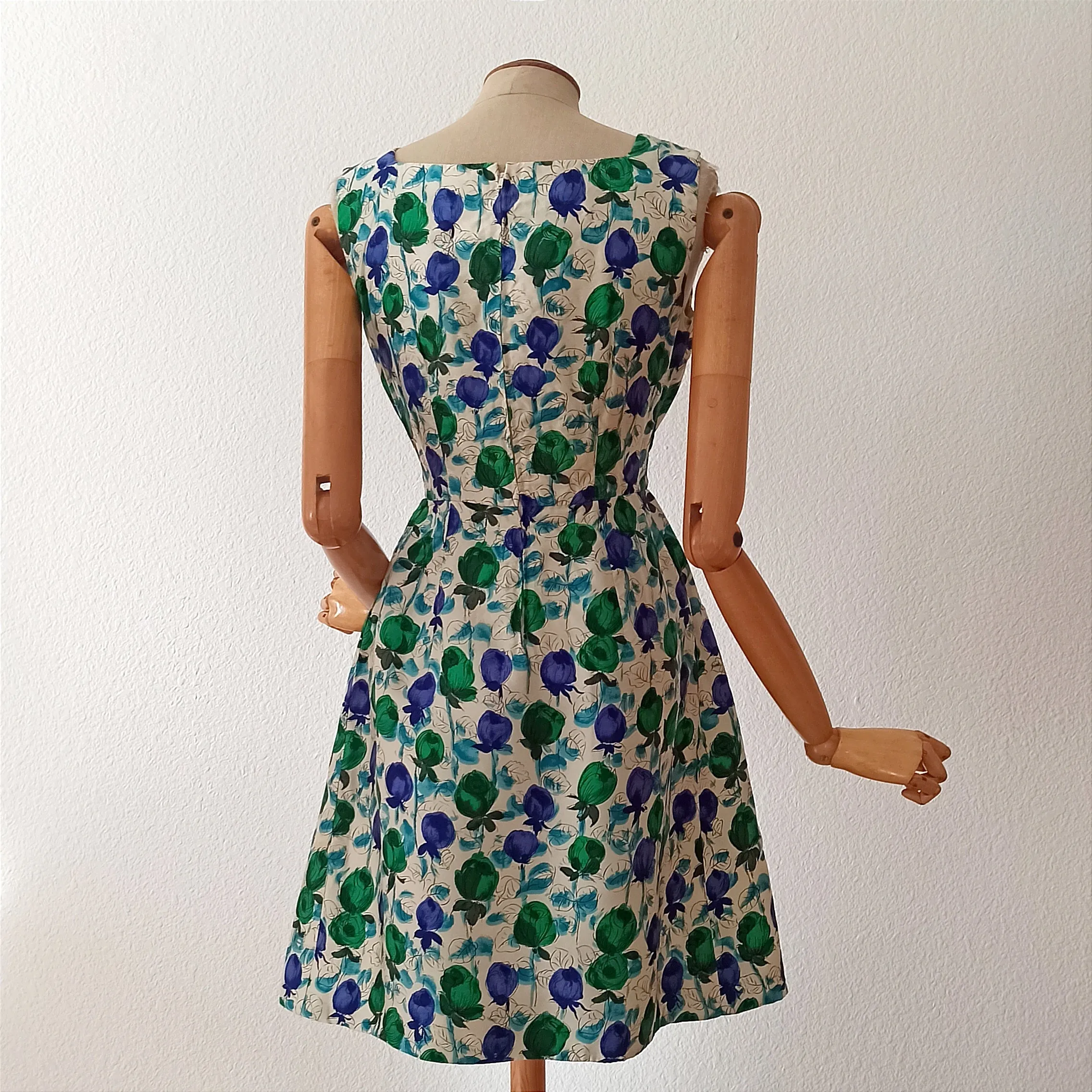 1950s 1960s - Stunning Roseprint Silk Dress - W26 (66cm)