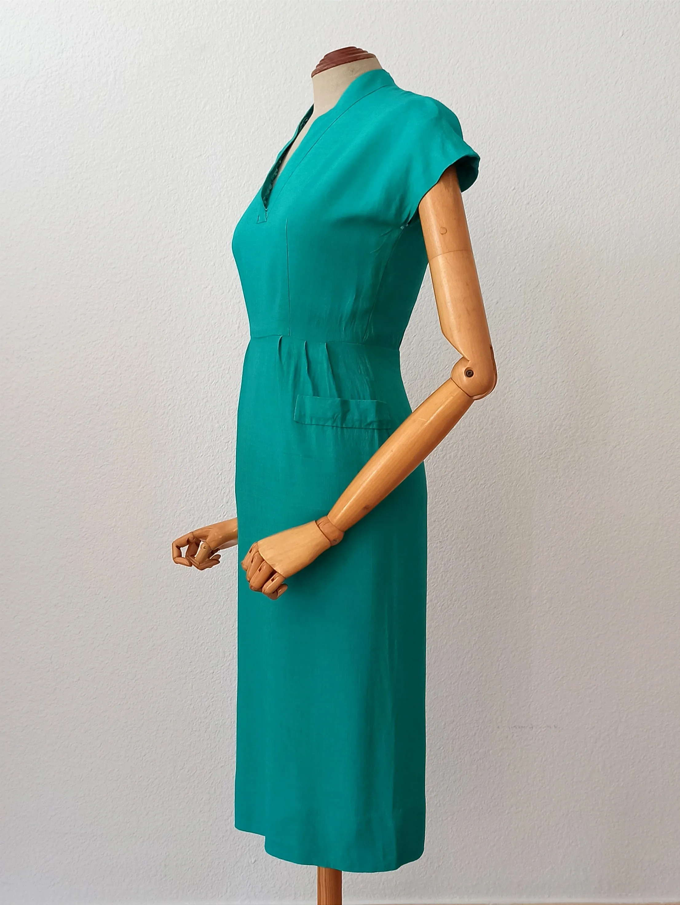 1950s - Stunning Green Rayon Dress - W24.5 (62cm)