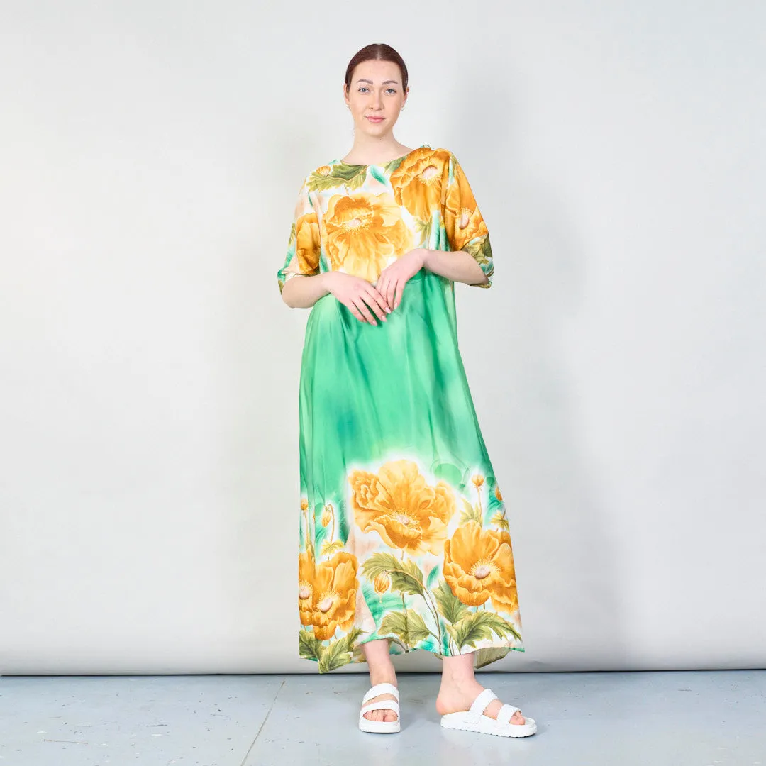 Bold poppy bloom satin kaftan dress