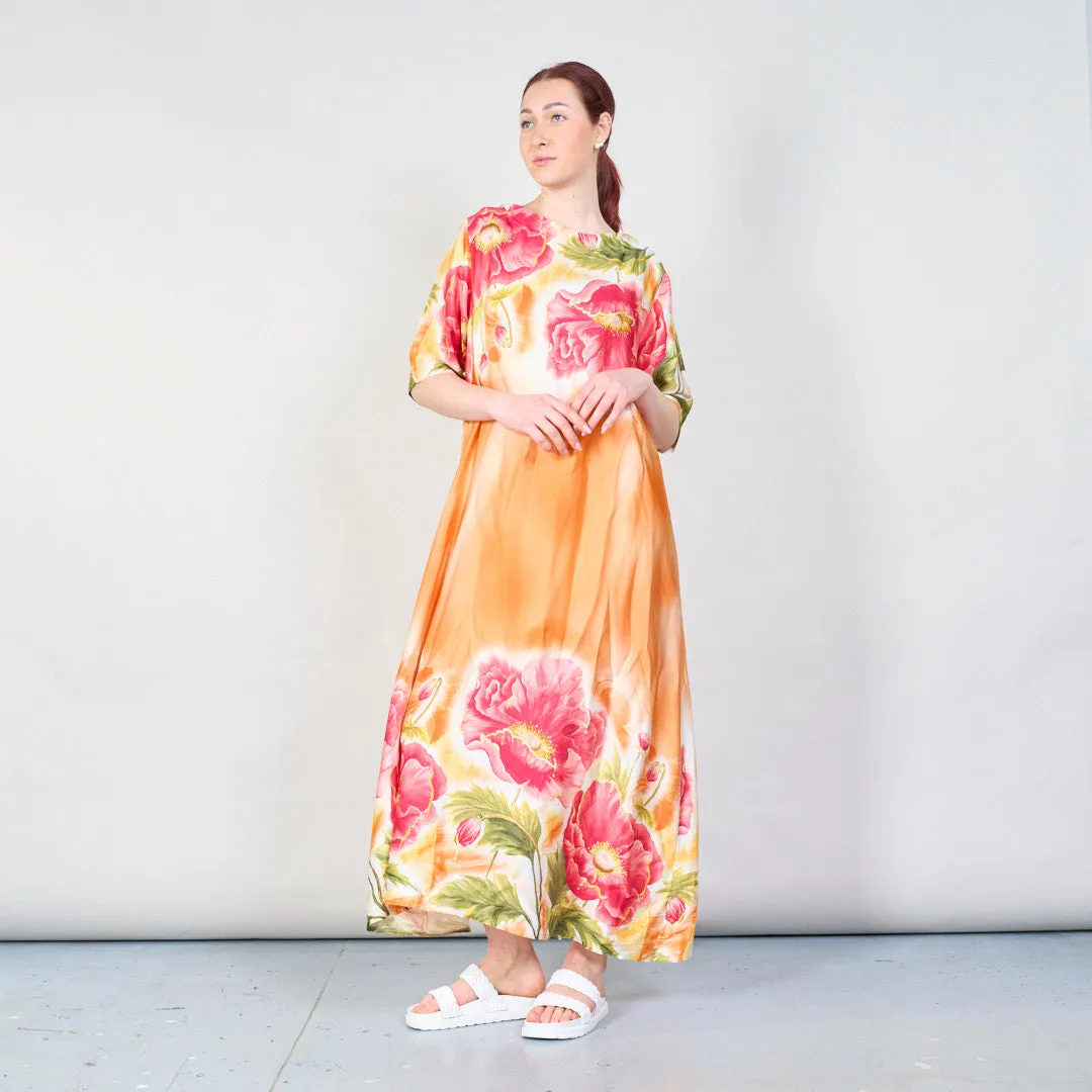 Bold poppy bloom satin kaftan dress