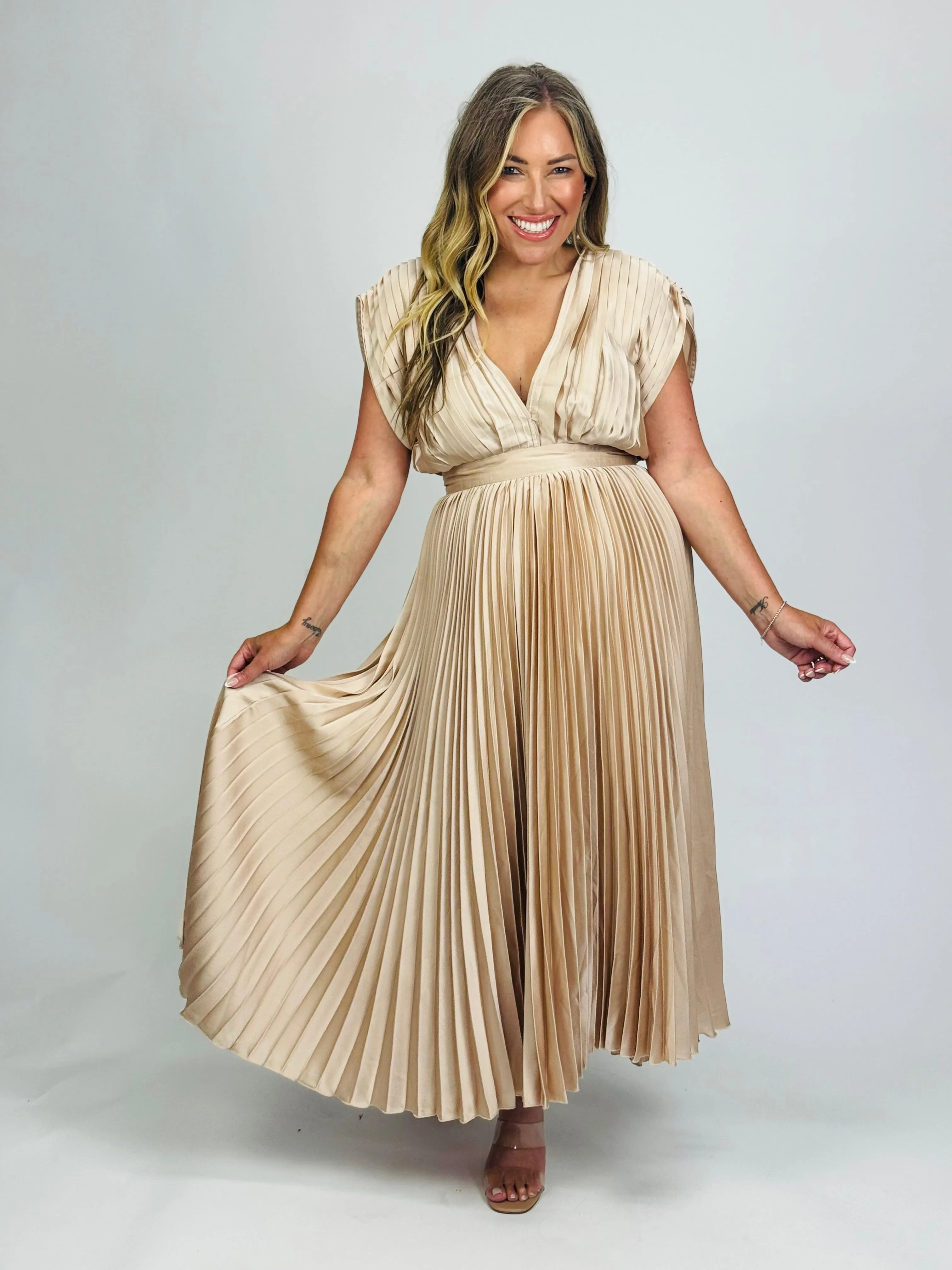 DALLAS PLEATED MAXI DRESS