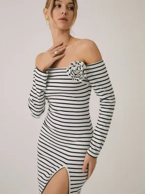 Off-Shoulder Rosette Graceful Split Midi Dress