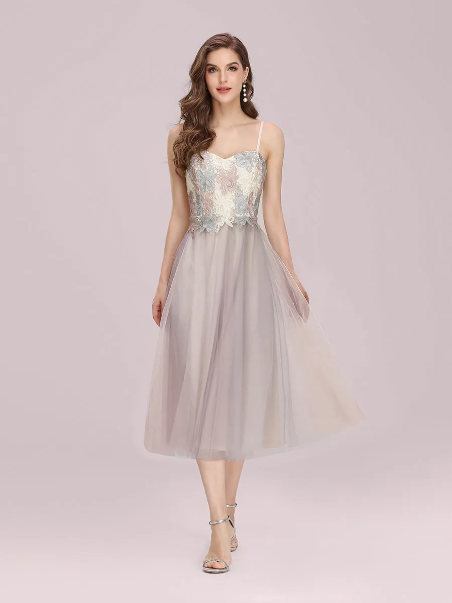 Romantic A-Line Short Tulle Wholesale Bridesmaid Dress with Appliques EP00345