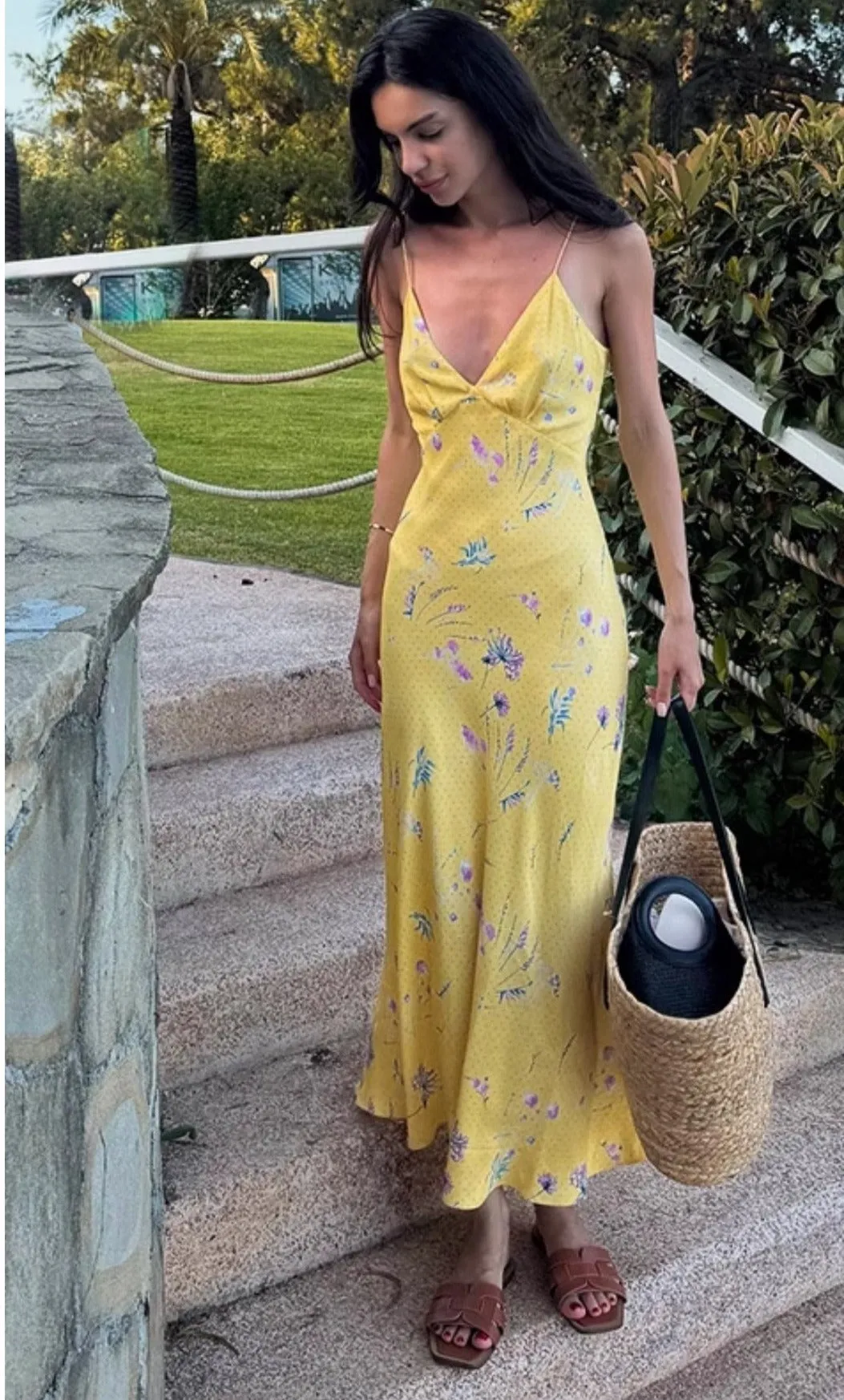 Vvsha Aurelia V-Neck Maxi Dress